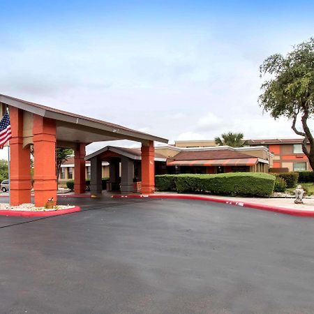 Quality Inn & Suites I-35 Near Frost Bank Center San Antonio Zewnętrze zdjęcie