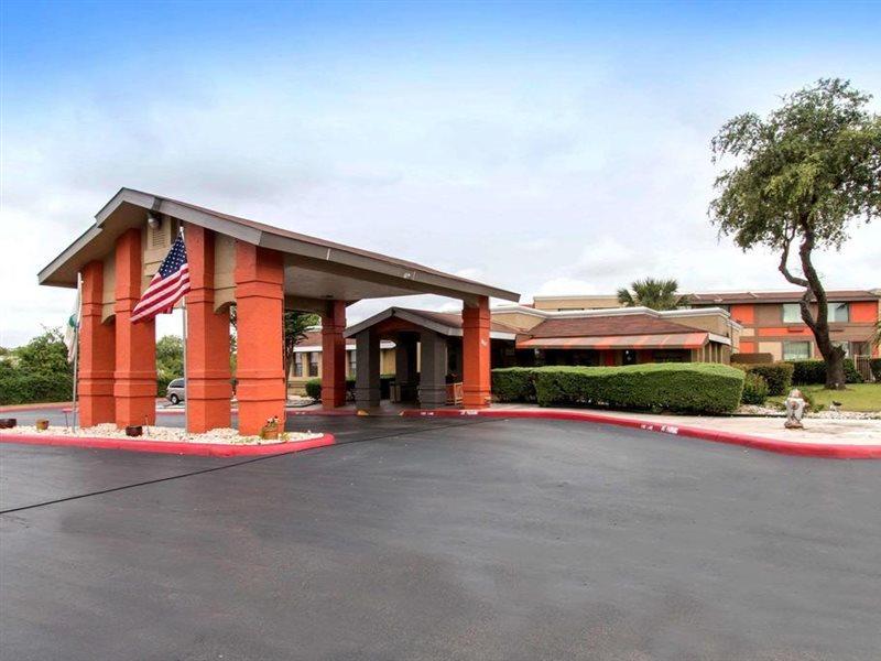 Quality Inn & Suites I-35 Near Frost Bank Center San Antonio Zewnętrze zdjęcie