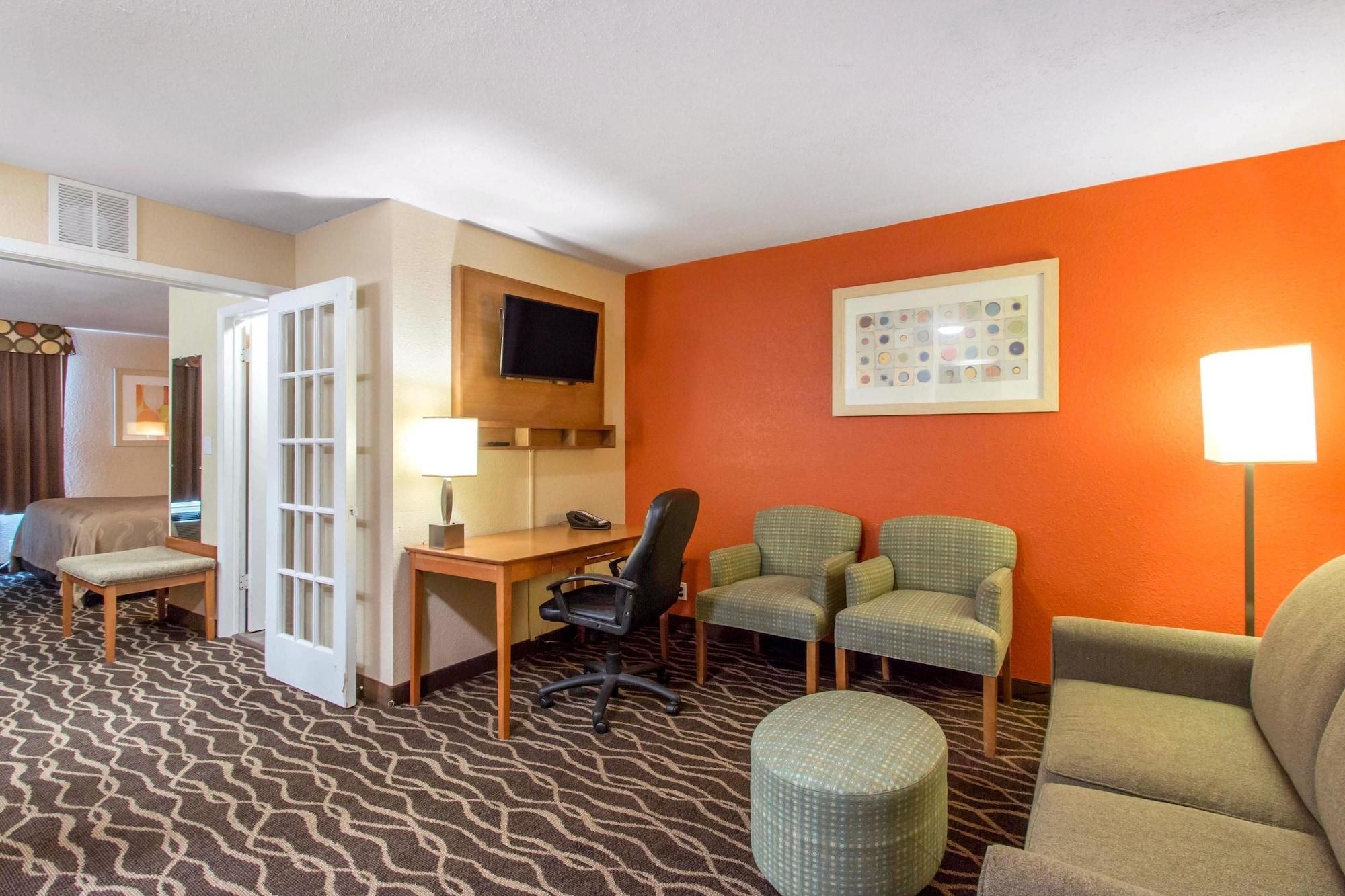 Quality Inn & Suites I-35 Near Frost Bank Center San Antonio Zewnętrze zdjęcie