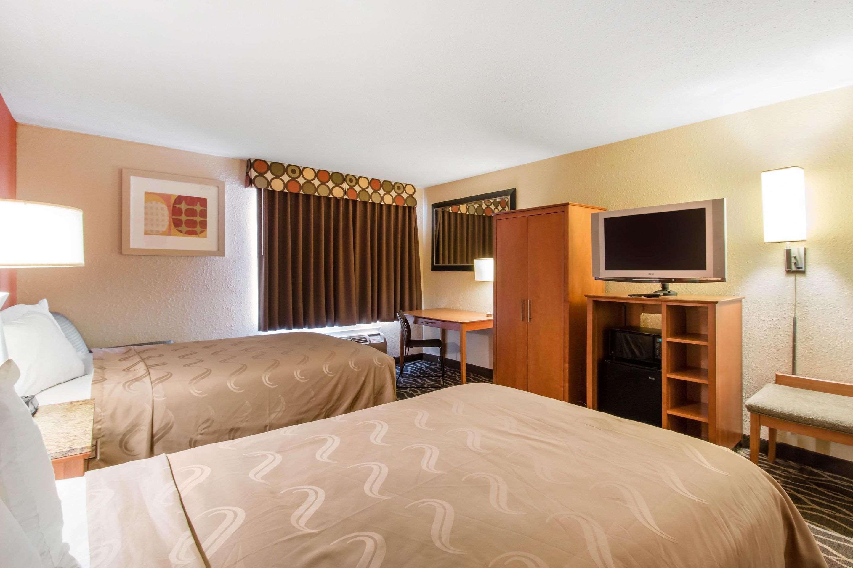 Quality Inn & Suites I-35 Near Frost Bank Center San Antonio Zewnętrze zdjęcie