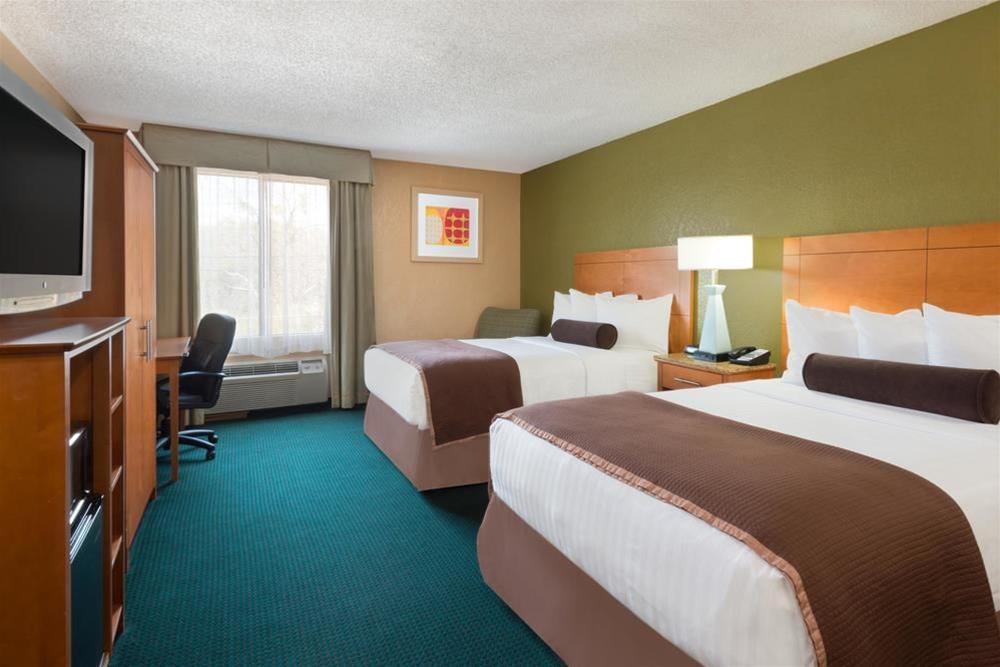 Quality Inn & Suites I-35 Near Frost Bank Center San Antonio Zewnętrze zdjęcie